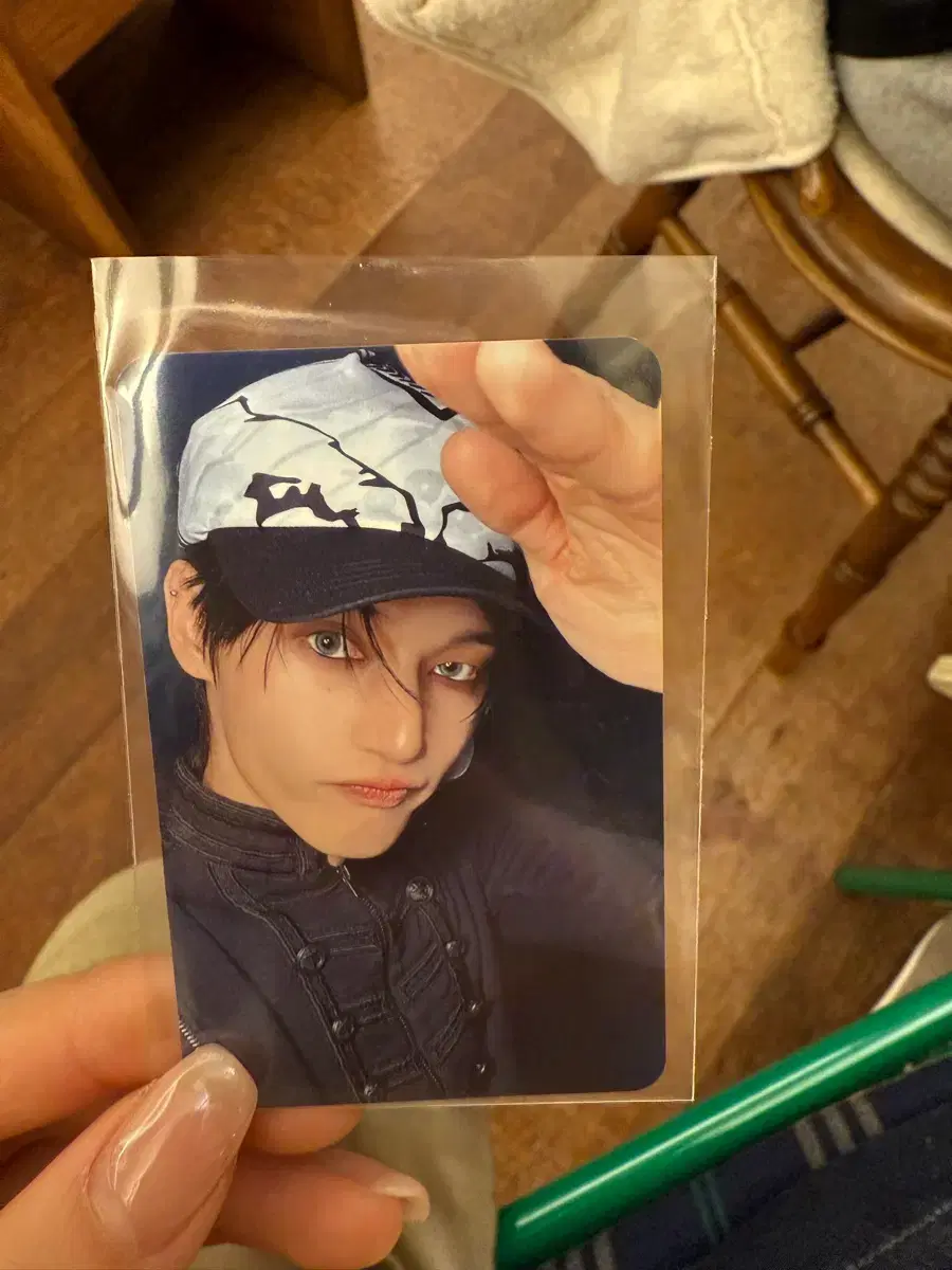 thumbnail-0